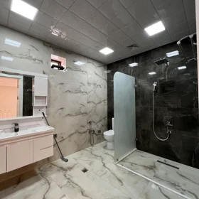In Səbail rayonu 400.0 m² house with 5.0 rooms is for rent - Image 2