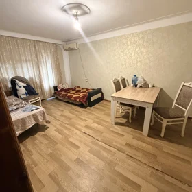 In Baku 130.0 m² apartment is for sale - Image 5