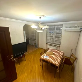 In Baku 92.0 m² apartment is for sale - Image 2