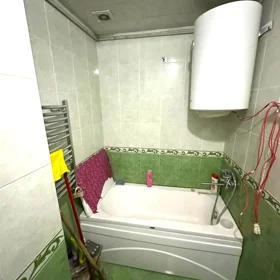 In Baku 92.0 m² apartment is for sale - Image 6