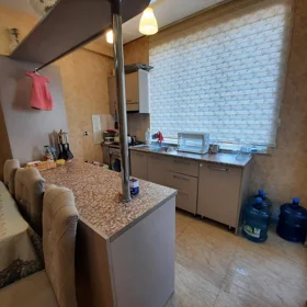 In Binəqədi rayonu 70.0 m² apartment is for sale - Image 2
