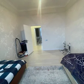 In Sumgayit 65.0 m² apartment is for sale - Image 3
