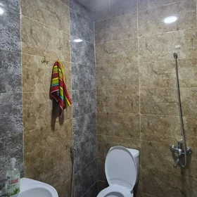 In Khirdalan 90.0 m² house with 3.0 rooms is for sale - Image 2