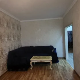 In Khirdalan 90.0 m² house with 3.0 rooms is for sale - Image 3