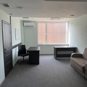 In Xətai rayonu 33.0 m² office is for rent - Image 2