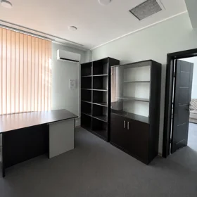In Xətai rayonu 33.0 m² office is for rent - Image 4