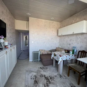 In Baku 40.0 m² apartment is for sale - Image 3