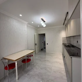 In Baku 60.0 m² apartment is for rent - Image 6
