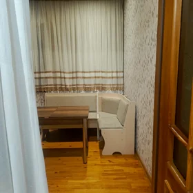 In Baku 95.0 m² apartment is for rent - Image 9
