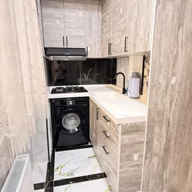 In Khirdalan 72.0 m² apartment is for sale - Image 6