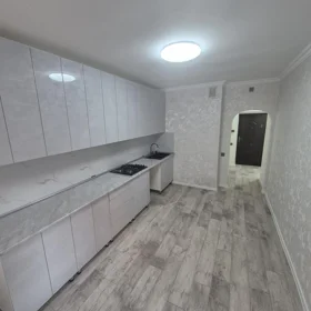 In Khirdalan 70.0 m² apartment is for sale - Image 7