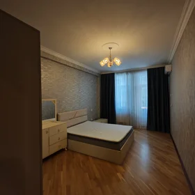 In Baku 130.0 m² apartment is for rent - Image 6