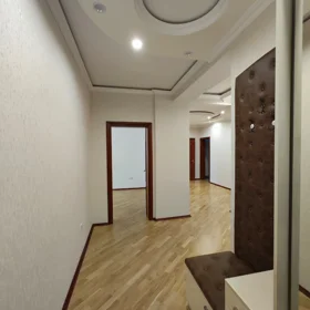 In Baku 130.0 m² apartment is for rent - Image 9