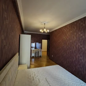 In Baku 130.0 m² apartment is for rent - Image 10