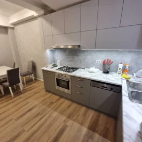 In Baku 101.0 m² apartment is for rent - Image 8