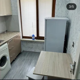 In Baku 75.0 m² apartment is for sale - Image 4