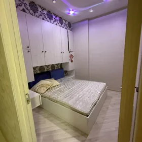 In Khirdalan 50.0 m² apartment is for rent - Image 9