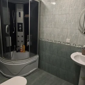 In Baku 65.0 m² apartment is for sale - Image 2