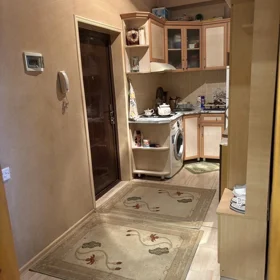In Baku 65.0 m² apartment is for sale - Image 5