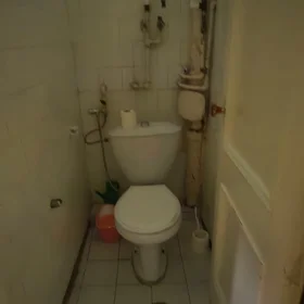 In Baku 90.0 m² apartment is for rent - Image 7