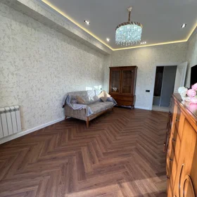 In Baku 91.0 m² apartment is for rent - Image 10
