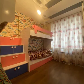 In Baku 135.0 m² apartment is for rent - Image 7