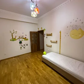 In Baku 75.0 m² apartment is for rent - Image 2