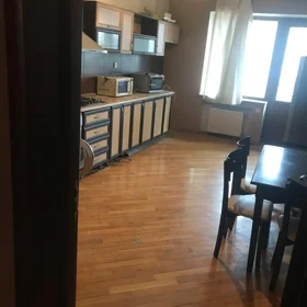 In Baku 220.0 m² apartment is for sale - Image 4