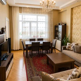 In Baku 71.0 m² apartment is for sale - Image 5
