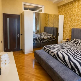 In Baku 71.0 m² apartment is for sale - Image 9