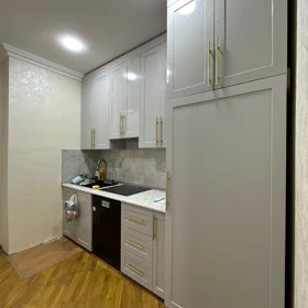 In Baku 102.0 m² apartment is for sale - Image 6