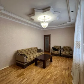 In Baku 105.0 m² apartment is for sale - Image 3
