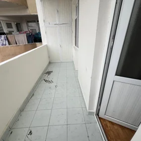 In Baku 105.0 m² apartment is for sale - Image 10