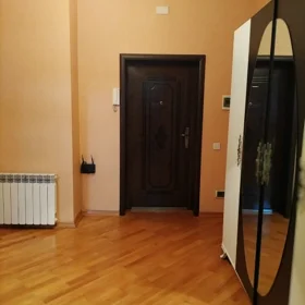 In Baku nan m² apartment is for sale - Image 2