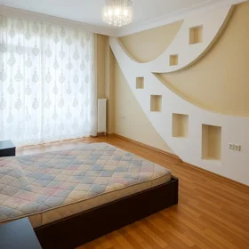 In Baku 120.0 m² apartment is for rent - Image 3