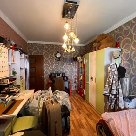 In Baku 100.0 m² apartment is for sale - Image 4