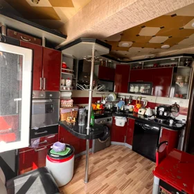In Baku 100.0 m² apartment is for sale - Image 5