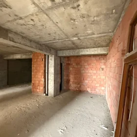 In Baku 103.0 m² apartment is for sale - Image 8