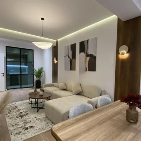 In Baku 70.0 m² apartment is for sale - Image 2