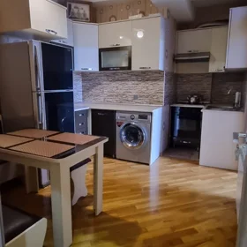 In Baku 65.0 m² apartment is for rent - Image 4