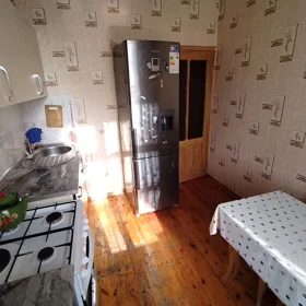 In Baku 70.0 m² apartment is for rent - Image 7