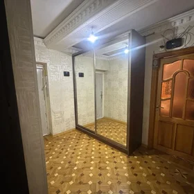 In Baku 60.0 m² apartment is for sale - Image 2