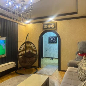In Baku 80.0 m² apartment is for sale - Image 2