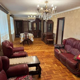 In Xəzər rayonu 340.0 m² house with 5.0 rooms is for rent - Image 2