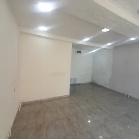 In Baku 25.0 m² commercial is for rent - Image 2