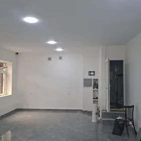 In Baku 60.0 m² commercial is for rent - Image 5