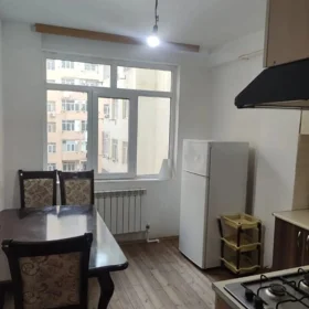 In Khirdalan 85.0 m² apartment is for sale - Image 6