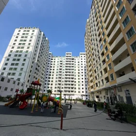 In Baku 171.0 m² apartment is for sale - Image 4