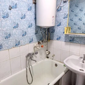 In Baku 85.0 m² apartment is for rent - Image 8