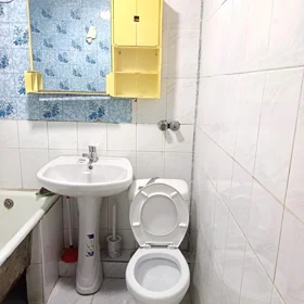 In Baku 85.0 m² apartment is for rent - Image 10